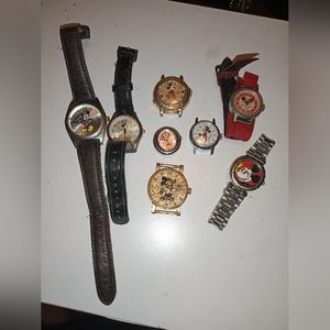 Lot of seven Mickey mouse watches